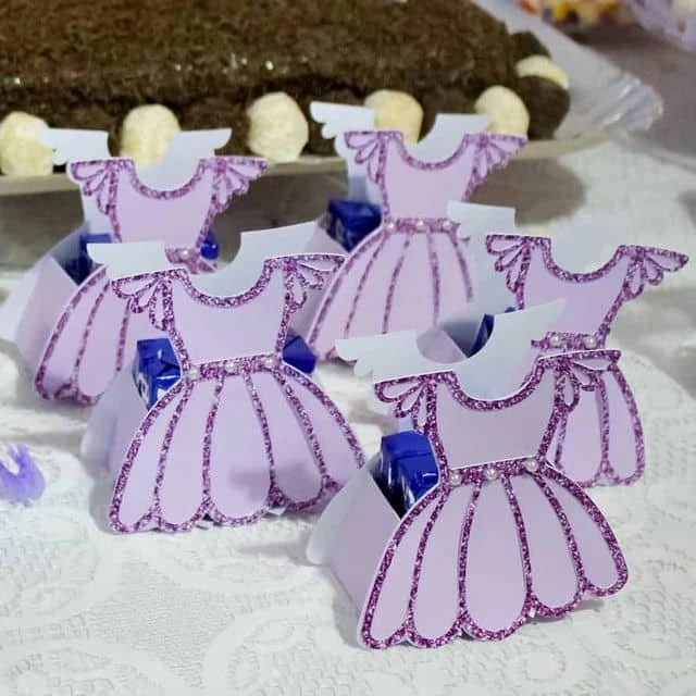 Prévia de Caixa Vestido Princesa Sofia Silhouette Corte